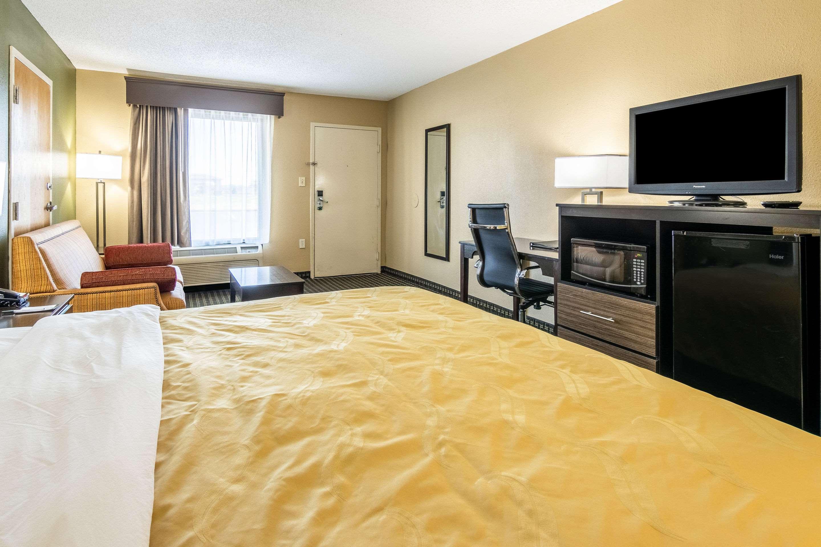 Quality Inn Perry - National Fairgrounds Area Exteriör bild