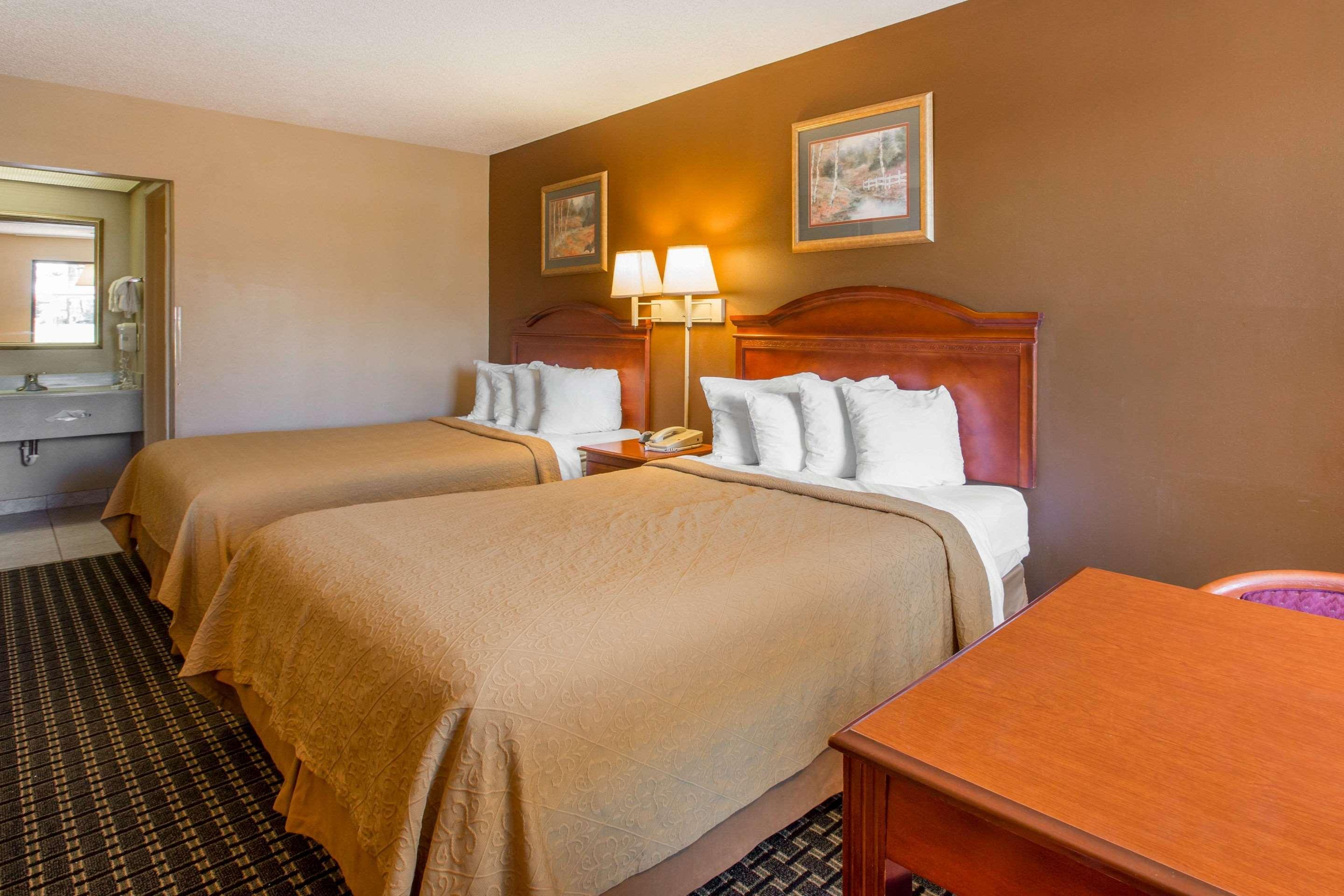 Quality Inn Perry - National Fairgrounds Area Exteriör bild