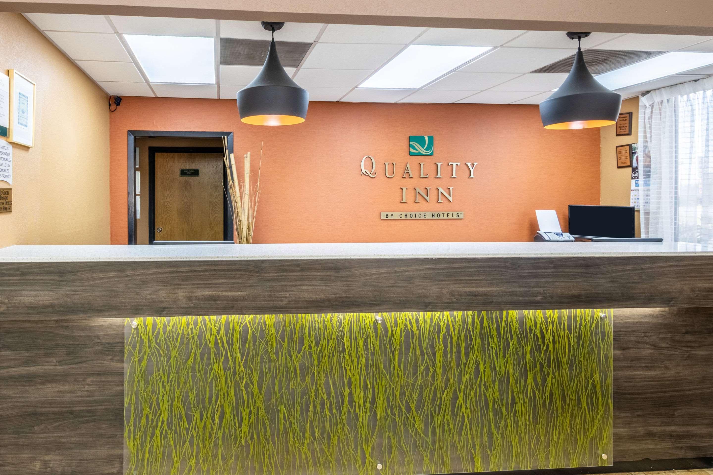Quality Inn Perry - National Fairgrounds Area Exteriör bild