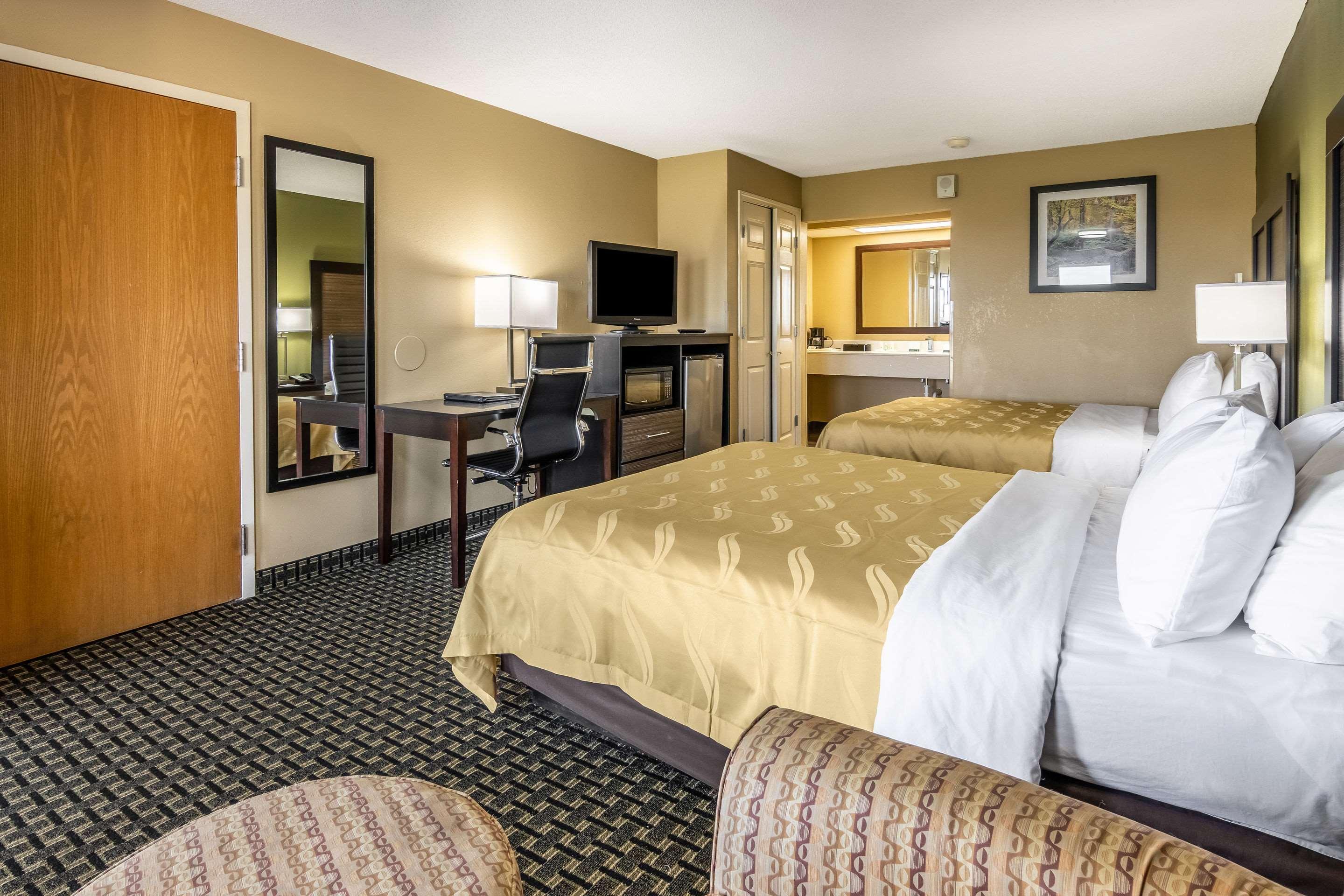 Quality Inn Perry - National Fairgrounds Area Exteriör bild